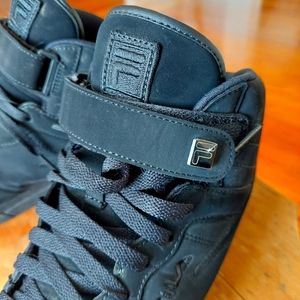 Black Suede Fila High-Top Sneaker with Velcro Strap Women's 10 Men's 8.5